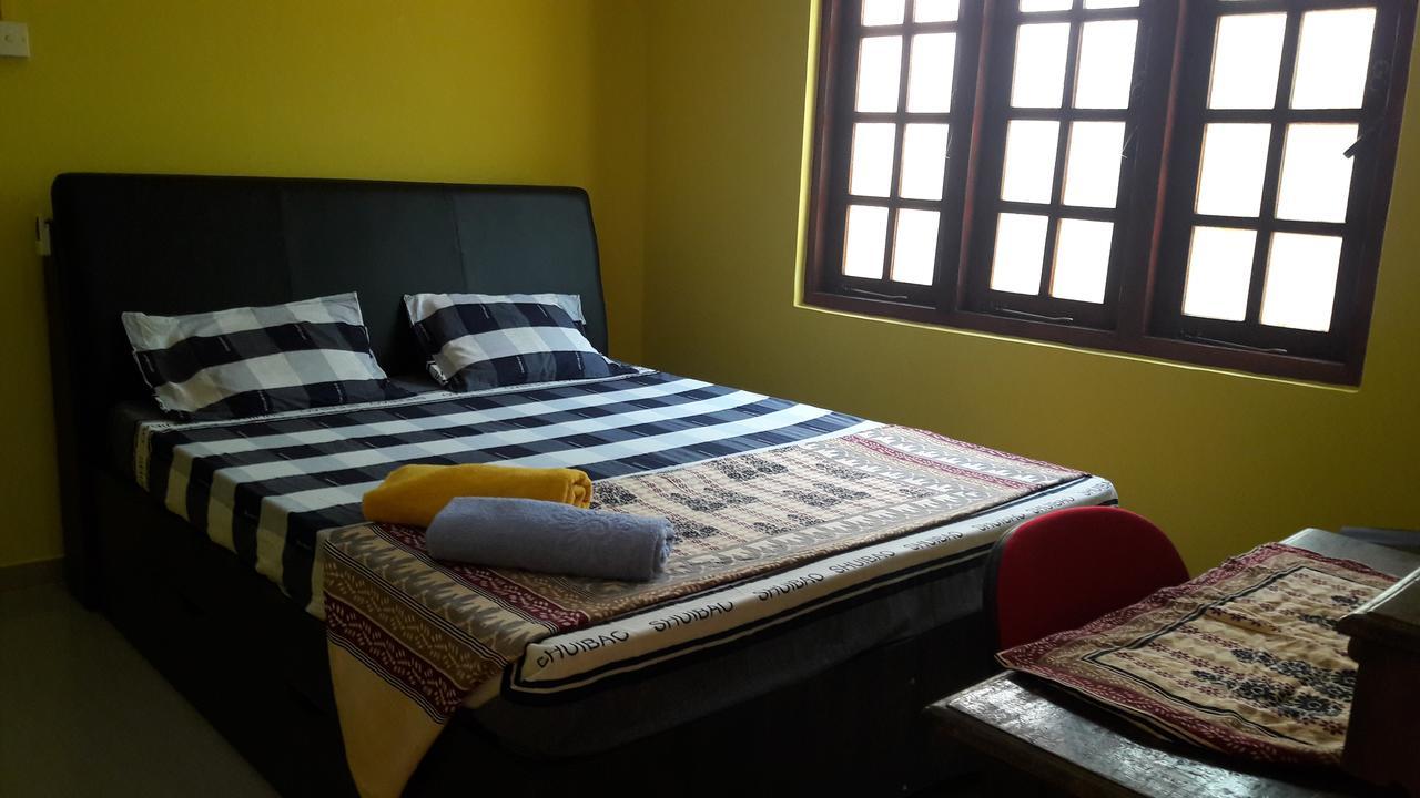 Apple Sara Home Stay Kandy Luaran gambar